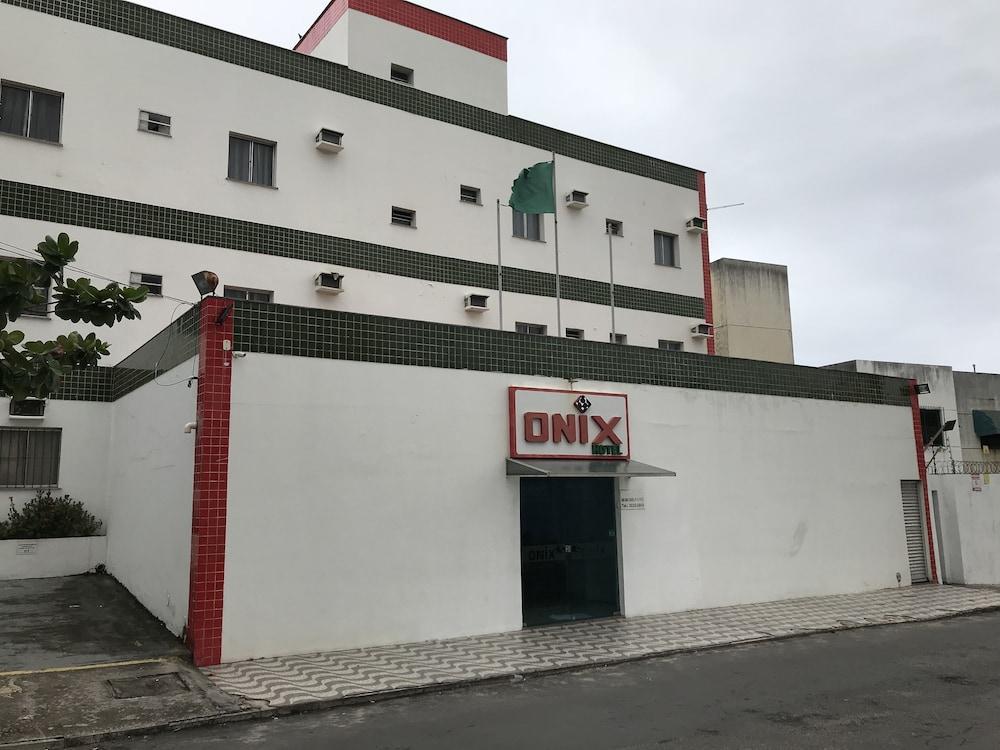 Onix De Piata Salvador